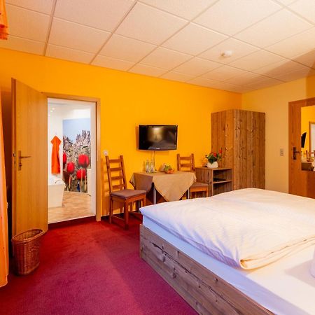 Hotel Gondelfahrt Курорт Йонсдорф Екстер'єр фото