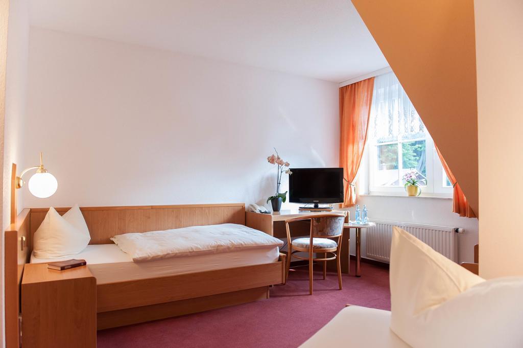 Hotel Gondelfahrt Курорт Йонсдорф Номер фото